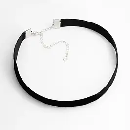 Чокери зі срібною застібкою