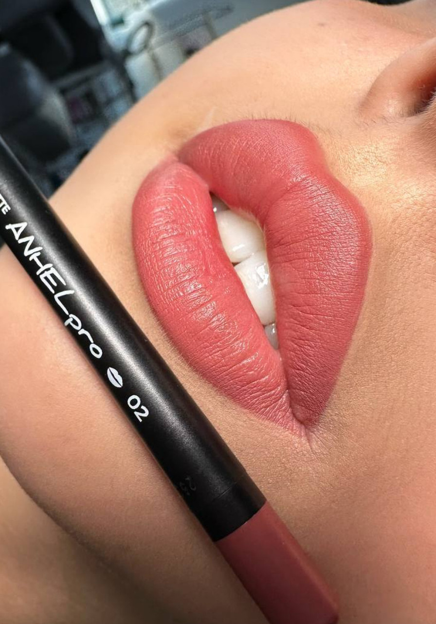 Водостійкий олівець для губ механічний ANHELpro Matte 02, фото 1