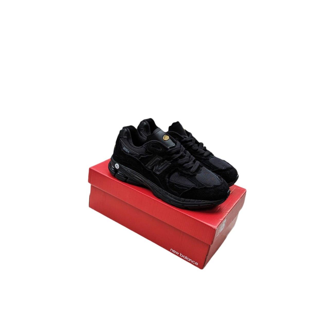Чоловічі кросівки New Balance 2002R All Black (Чорні) Взуття Нью Баланс 2002Р натуральна замша демісезон