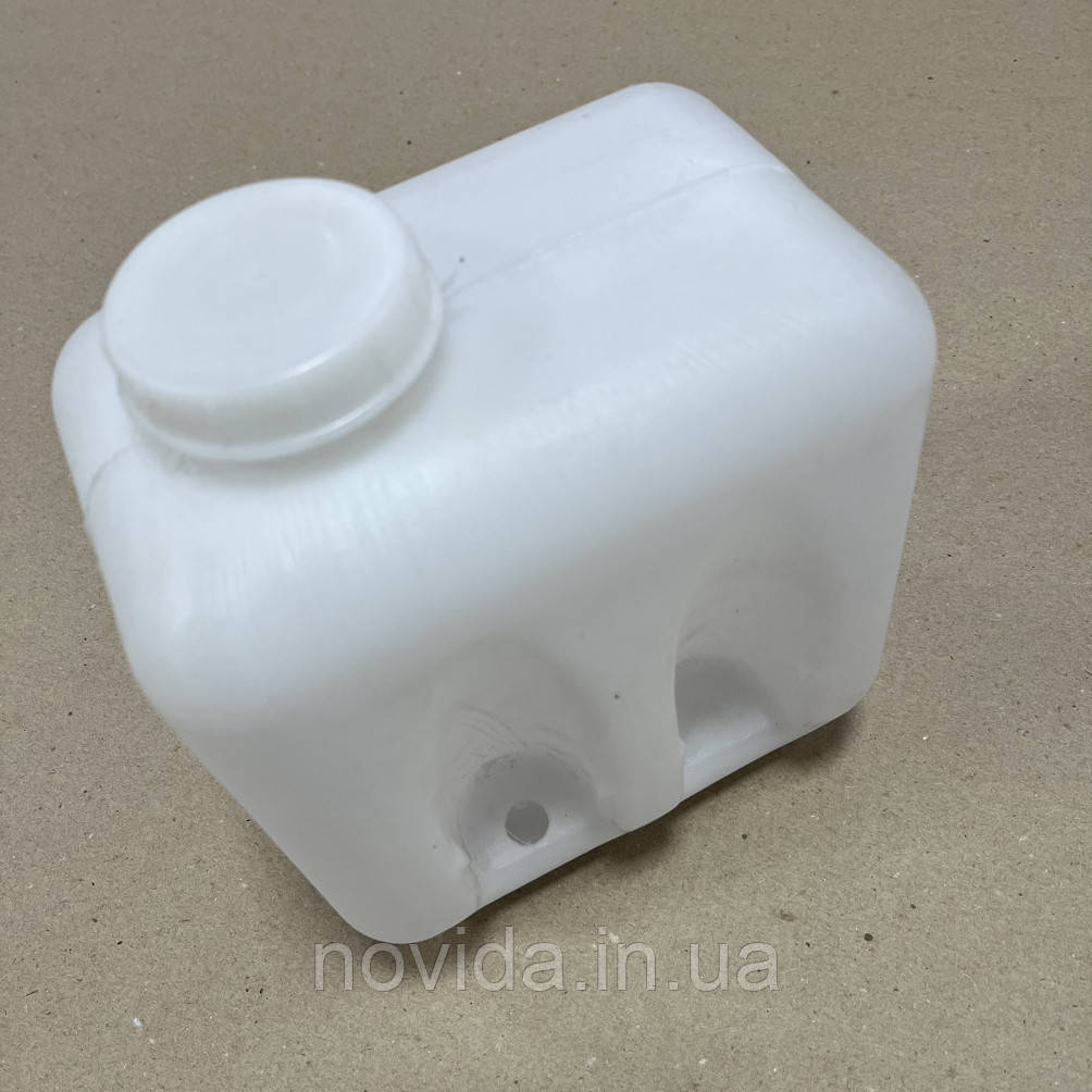 Бачок омивача Краз, Маз, Камаз, Урал, Зил, Газ, ВАЗ, Газель, Волга, Москвич(АЗЛК) 21213-5208102-02