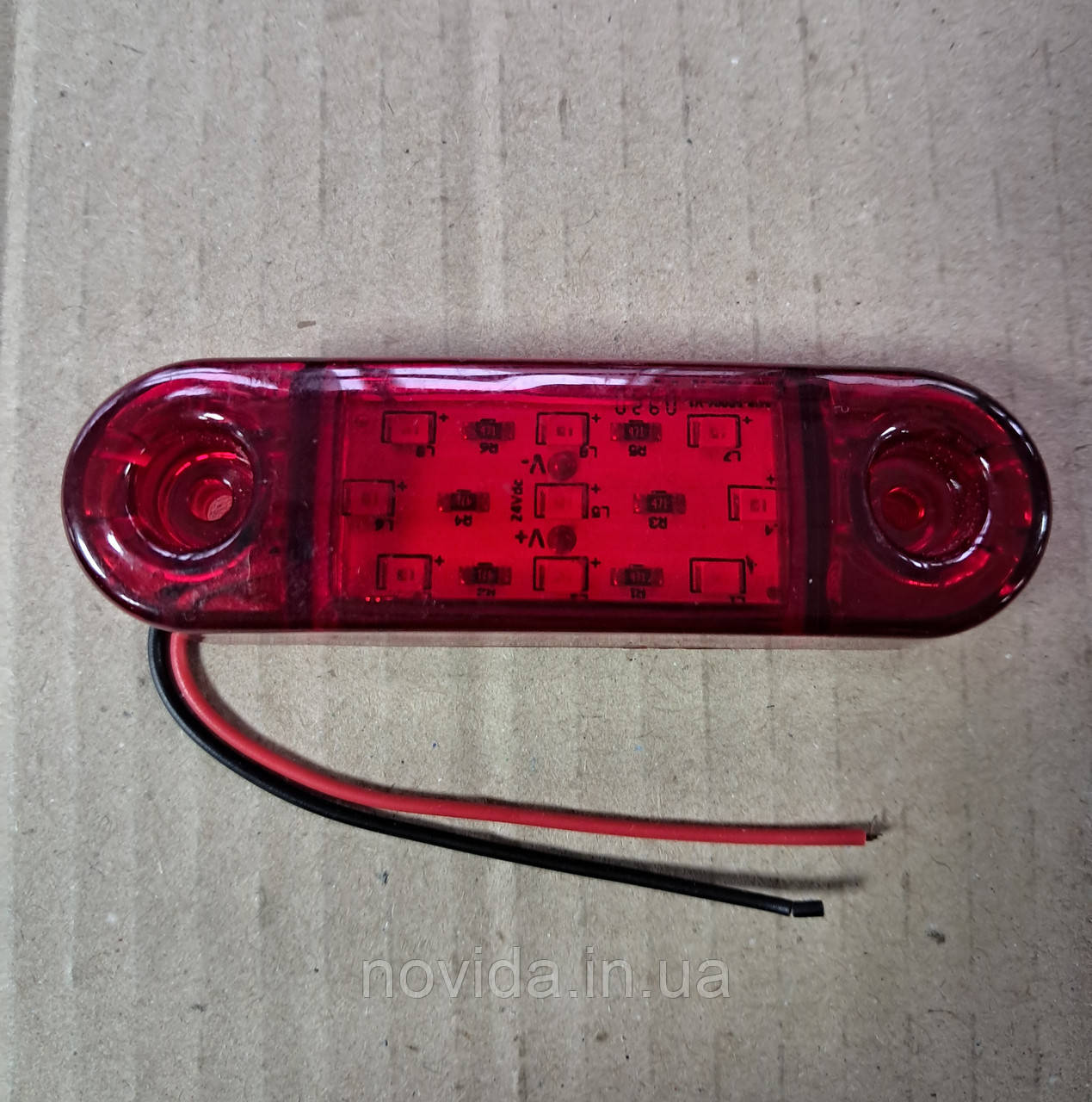 Ліхтар габаритний 24V LED червоний (9 діодів, 3 ряди) TEMPEST. TP02-57-050