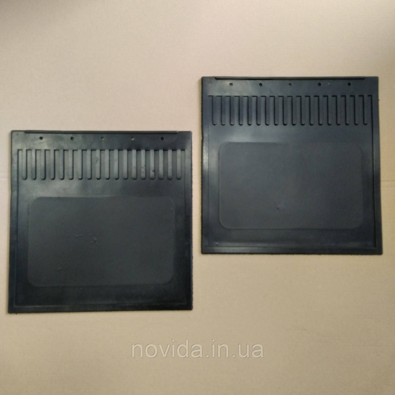 Бризковик універсальний без напису 400x400 мм (ціна за пару). Універсальний 400400