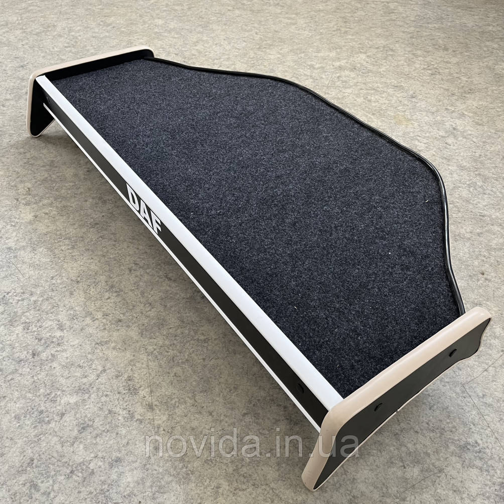 Полиця на торпеду коротка (полочка на панель) DAF 105 (бежева окантовка)