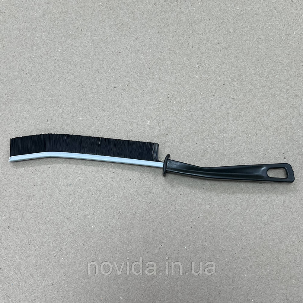 Щітка щілинна для прибирання вузьких та важкодоступних місць (універсальна) код 3756