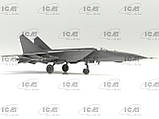 Збірна модель (1:72) Радянський винищувач-перехоплювач МіГ-25ПД, фото 4
