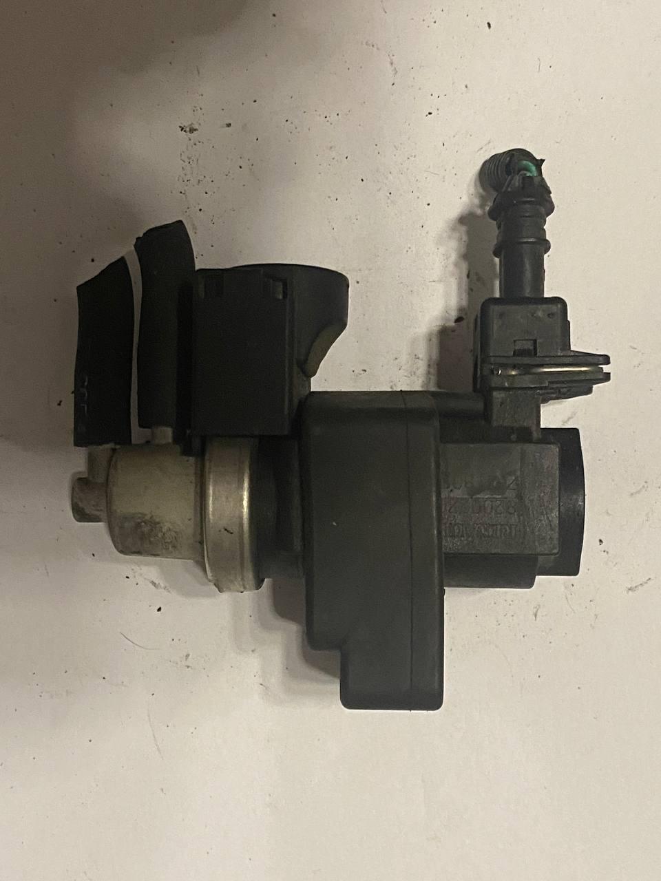 Клапан вакуумний Renault 8200270 / 7.21903 / 721903, фото 1