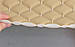 Стьобаний шкірозамінник Maldive "Ромб бежевий" з світло-бежевою ниткою, на поролоні 7мм, флізеліні, шир.1,35м Туреччина, фото 4