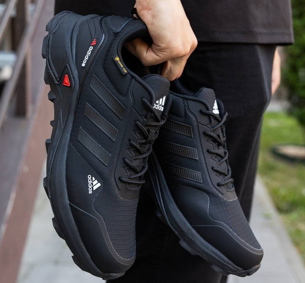 Теплі чоловічі кросівки Adidas Terrex Gore-Tex осінь-зима чорні. Живе фото, фото 1