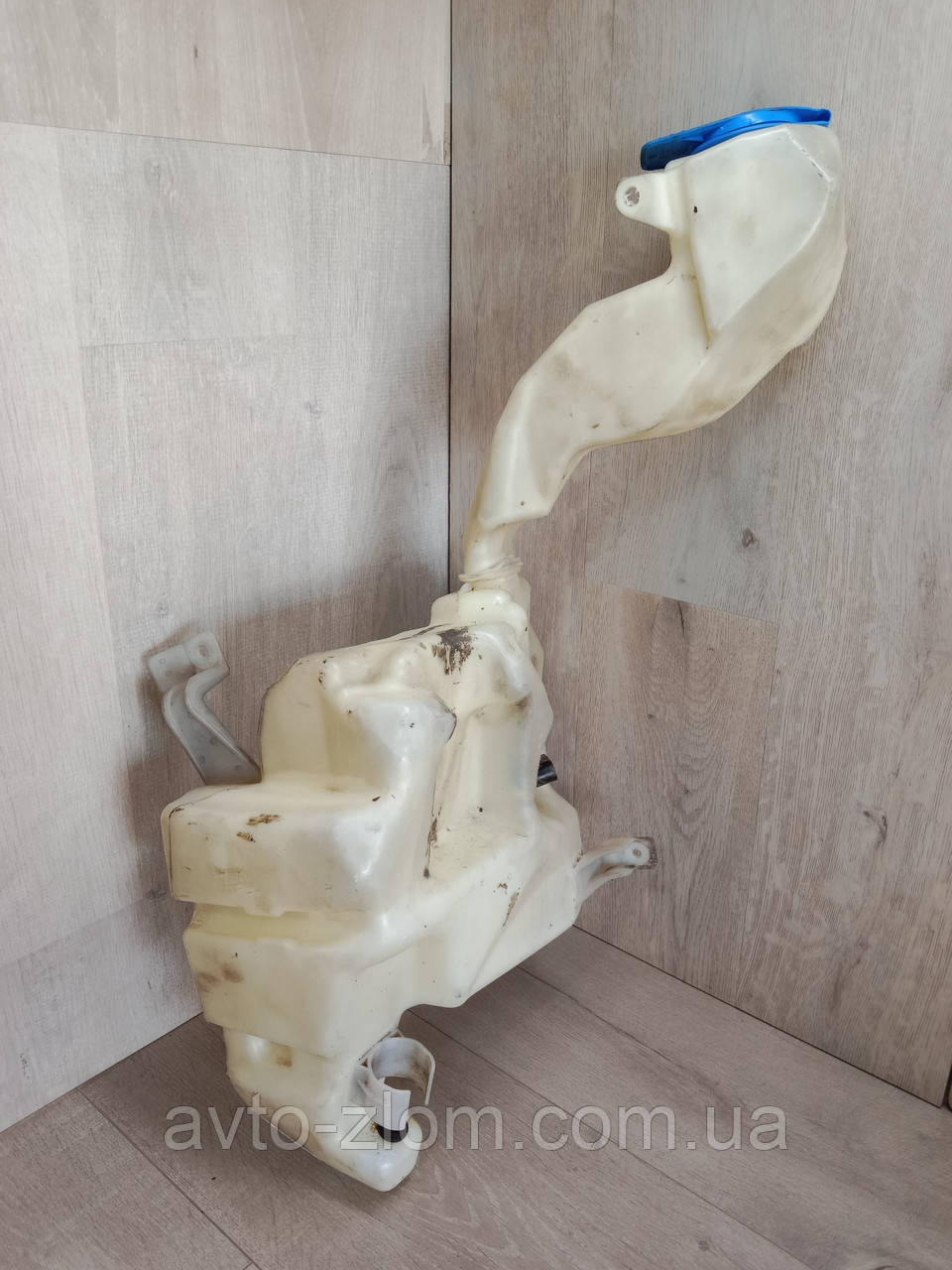 Бачок омивача лобового скла Volkswagen Passat B5. Пасат Б5. 3B0955453AD.