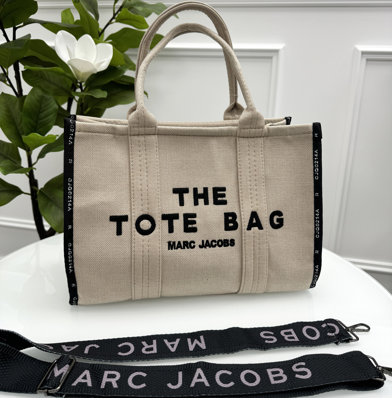 Сумка жіноча THE jacquard medium TOTE BAG текстиль бежевий, фото 1