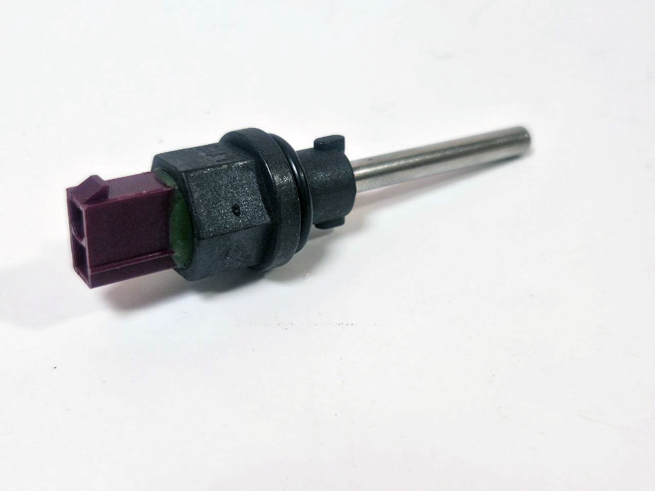 Термостат перегрівання 102 °C на газовий котел Ariston Genus Clas Premium 60002381