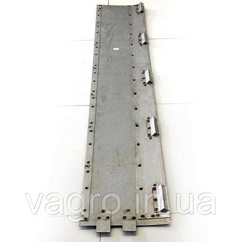 Пластина столу жатки 600F крайня AH213002R (AH164414, AH219494) (HDParts-AG-H)