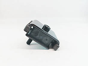Подушка двигуна навантажувача TCM FD20-30, FG20-30 № 22N51-00161, 22N5100161