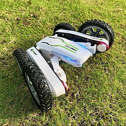 Радіокерована трюкова машинка-всюдихід з акумулятором та світловими ефектами, біла