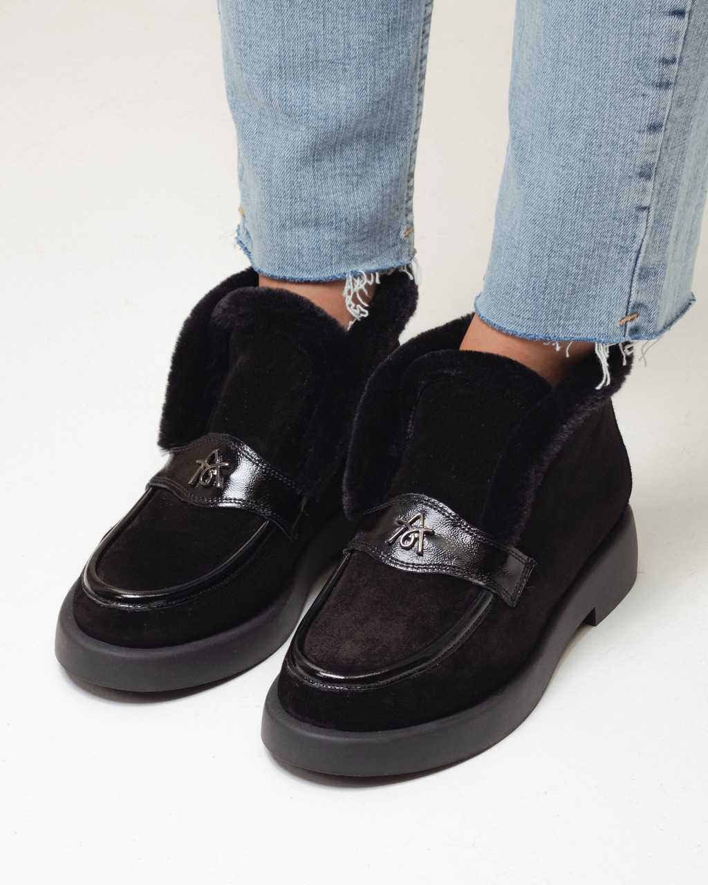 Черевики Guero 240116 36 чорний замша з хутром