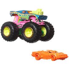 Набір машинок 2 шт., Hot Wheels Monster Trucks 1:64 Rodger Dodger HWN37 <unk>