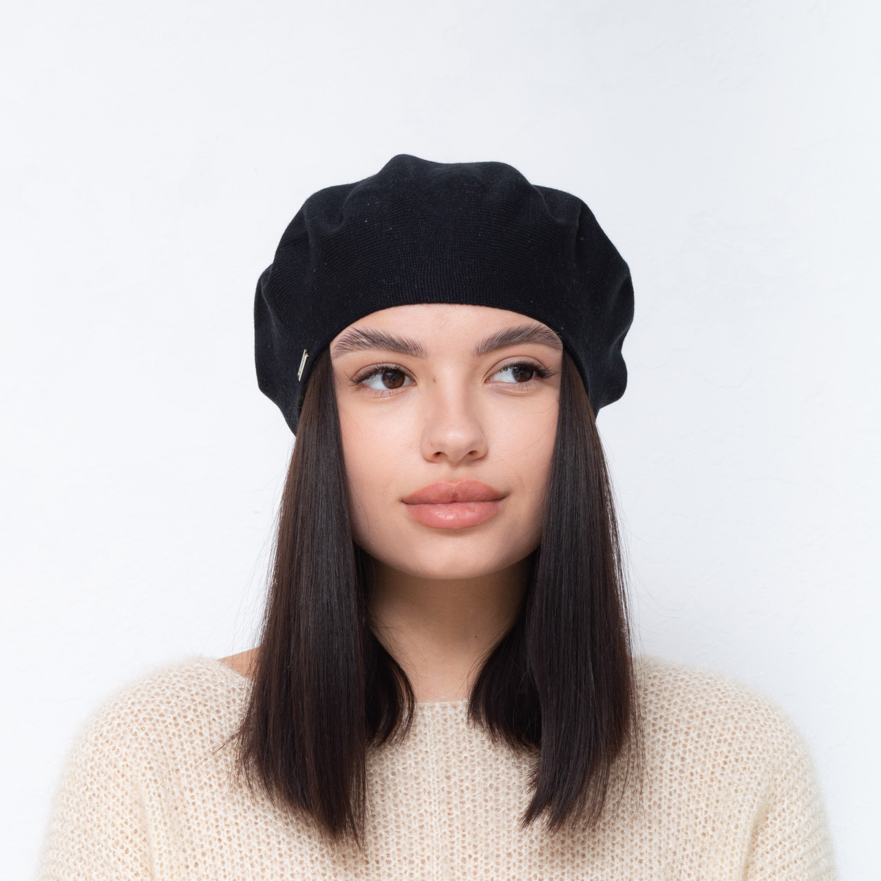 Берет Linda (віскоза)  845 чорний