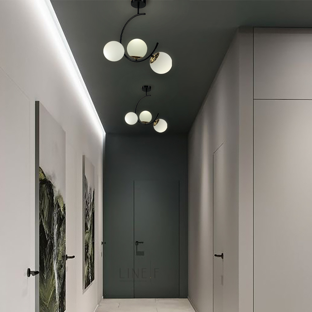 Люстра з півмісяцем та білими плафонами в чорному корпусі 068/3 BK+WT, фото 1