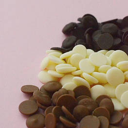 Шоколад кондитерський, глазурі і какао продукти