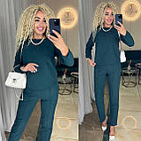 Темно-зелений жіночий костюм: кофта та звужені штани, фото 3