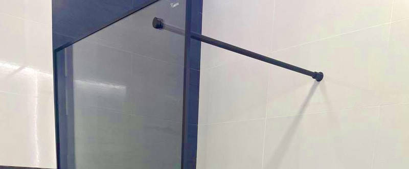 Душова перегородка Atlantis PF 72J Black 190х110 см чорна скло прозоре 6 мм, фото 2