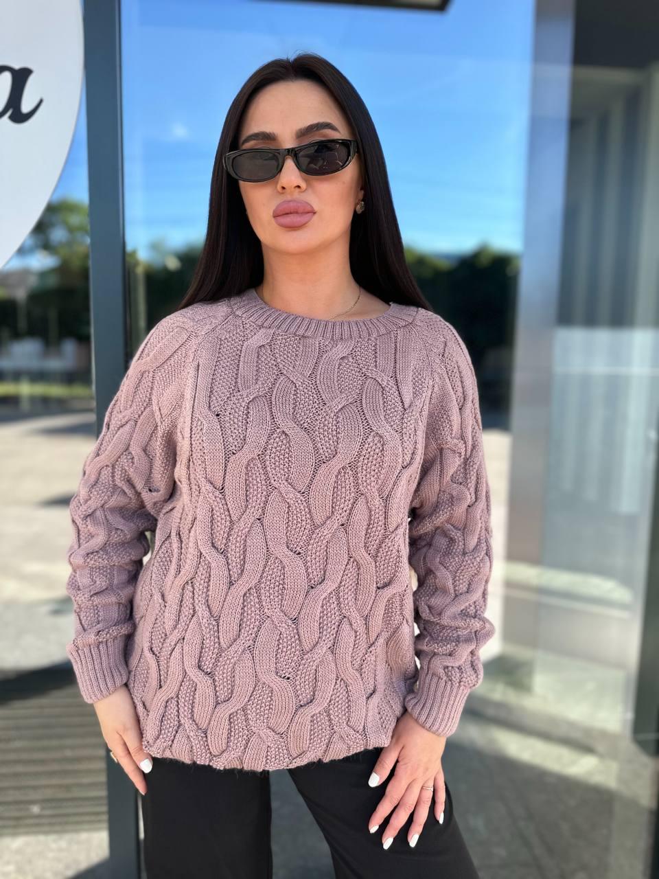 Теплий жіночий в'язаний светр із візерунком коса шерсть, фото 1