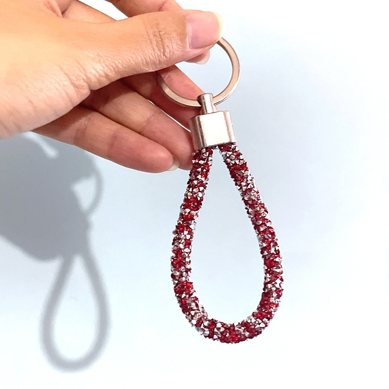 Брелок автомобільний для ключів червоний в стразах