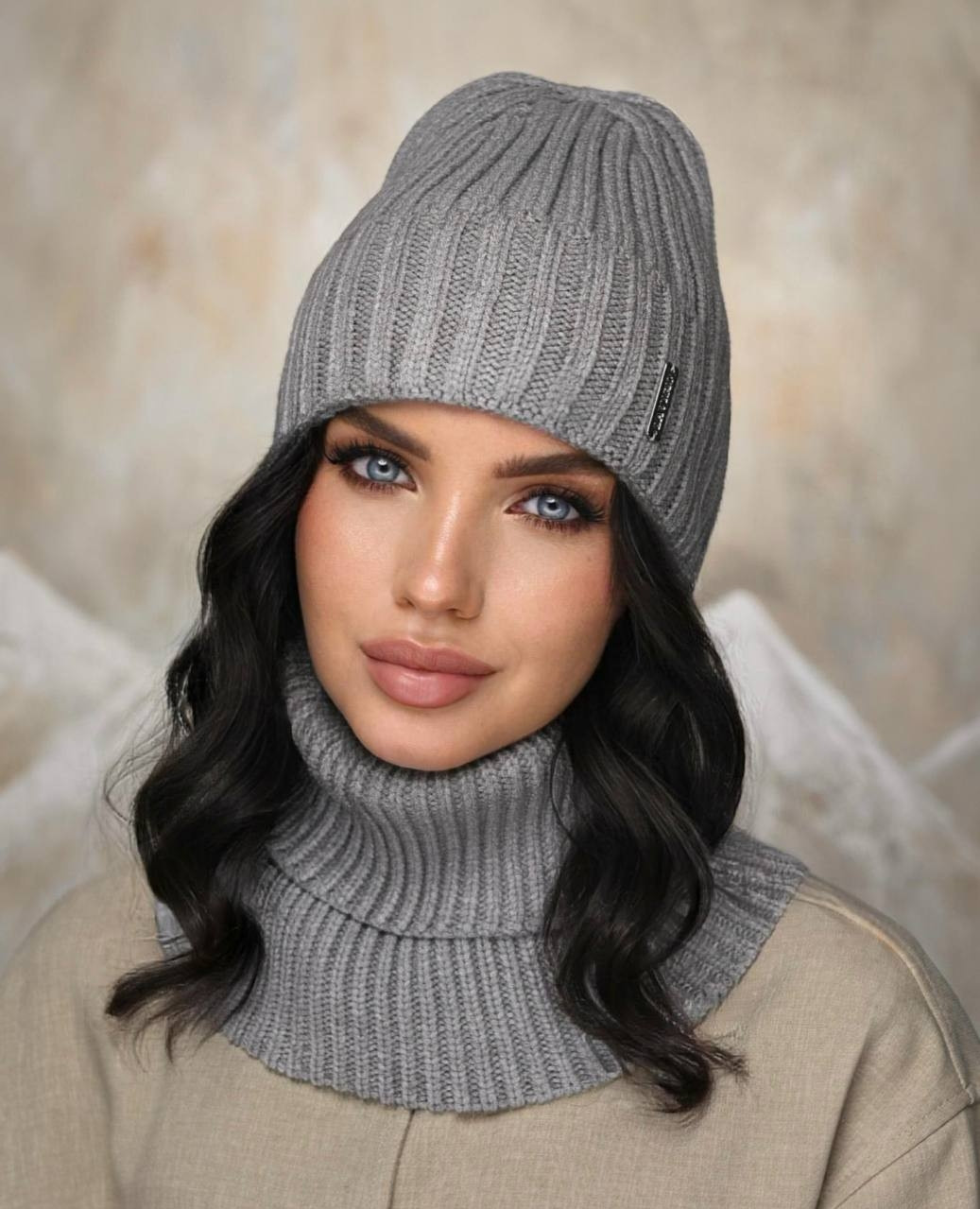 В'язаний комплект- шапка та шарф "Зіряна" колір сірий
