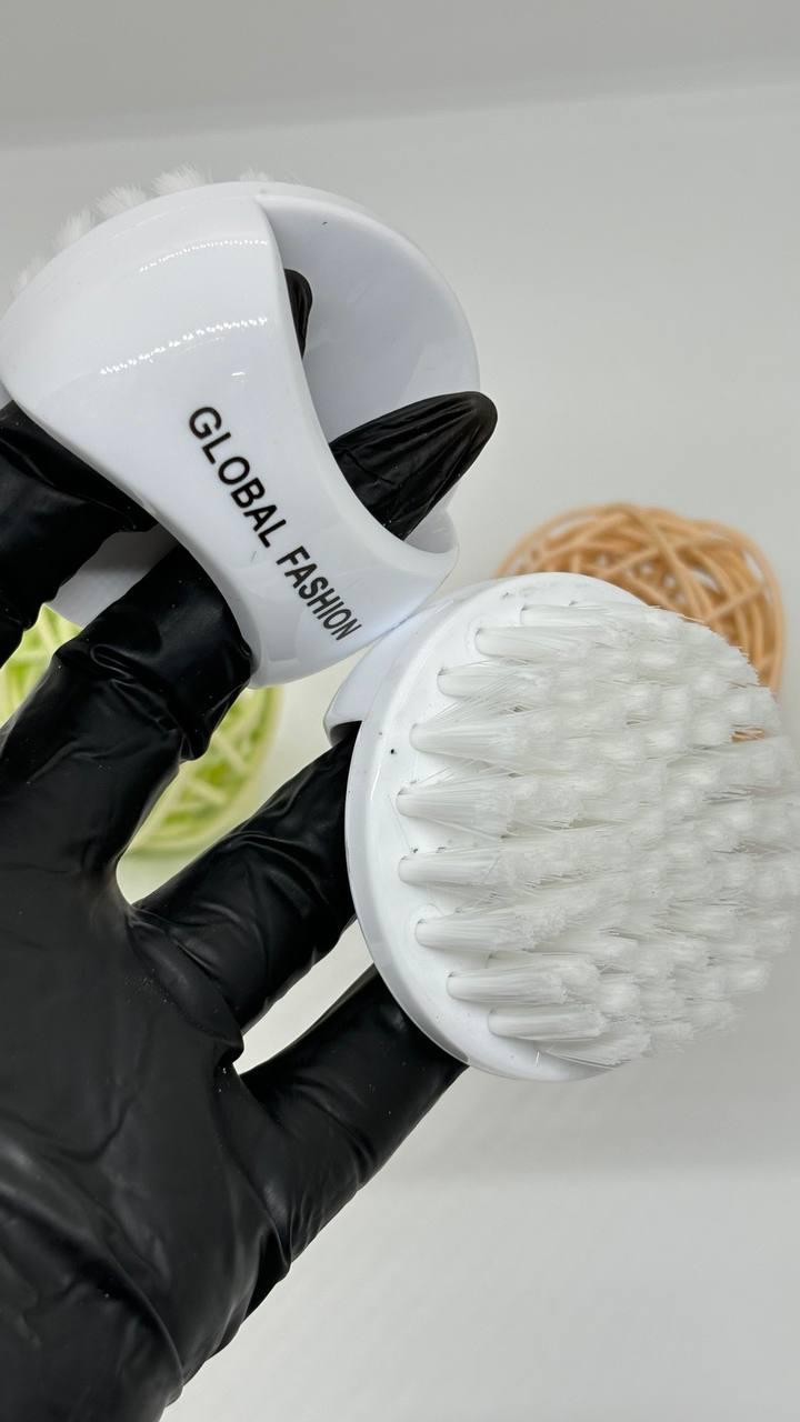 Суперм'яка щітка для видалення пилу з нігтів