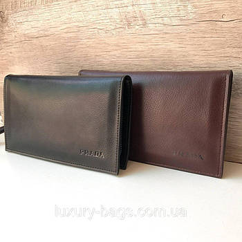 Чоловіче шкіряне портмоне Prada