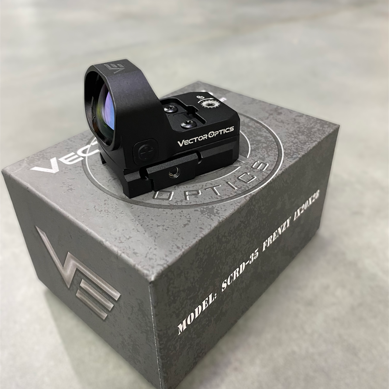 Приціл коліматорний Vector Optics Frenzy II 1x20x28 Red Dot Sight (SCRD-35)