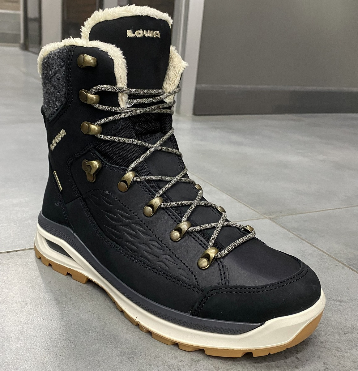 Черевики зимові жіночі Lowa Renegade Evo Ice GTX WS 37 (6) р., чорні, зимові жіночі туристичні черевики