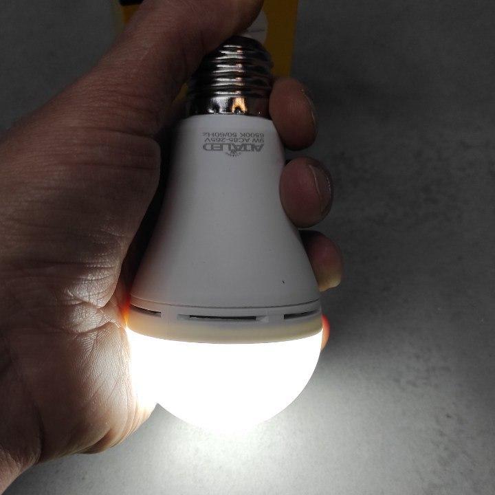 Лампа на акумуляторі під цоколь E27 ALTA LED 6500 K потужність 9W, до 5 годин, яскравість 900 люмен