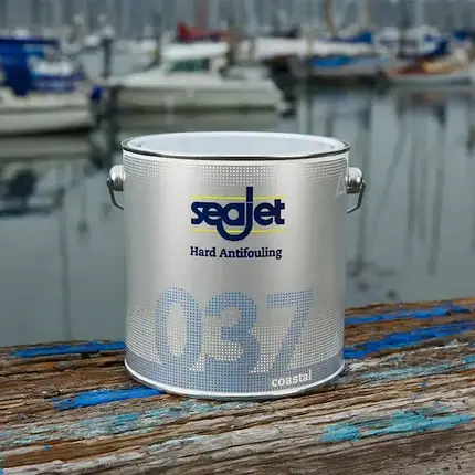 Антиобростайка Seajet 037 чорна 2.5 л Coastal для човна катера та яхти запобігає обростанню легко наноситься, фото 2