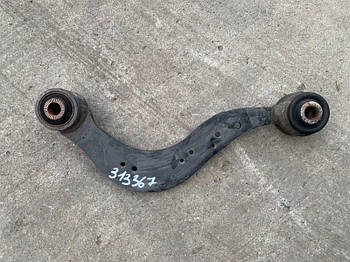 Важіль задньої підвіски поперечний верхній LEXUS RX350/450 09-15 3.5 2GRFE 2011 задн. прав. (б/у)