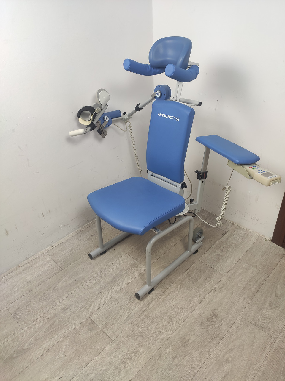 Artromot S3 Comfort прилад для реабілітації плечового суглоба б/в