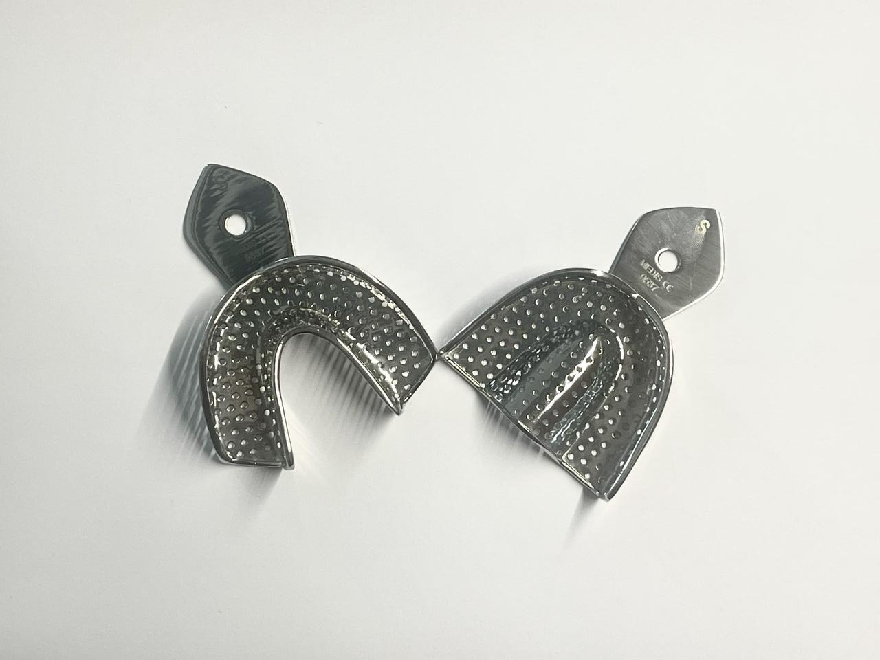 Відтискна ложка перфорована з краєм, що утримує, 1 шт, розмір S, Пакистан "Medisporex"