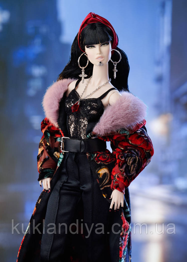 Integrity Kesenia “All That Vampire Drama” Cold Carbon Collection, фото 1