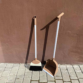 Совок зі щіткою для прибирання 330 ТЕ коричневий