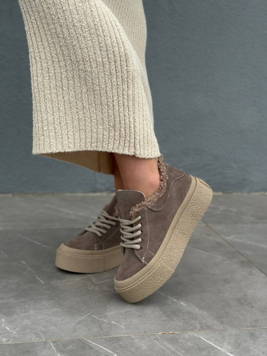 Кеди жіночі замшеві темно-бежевого кольору зимові, фото 1