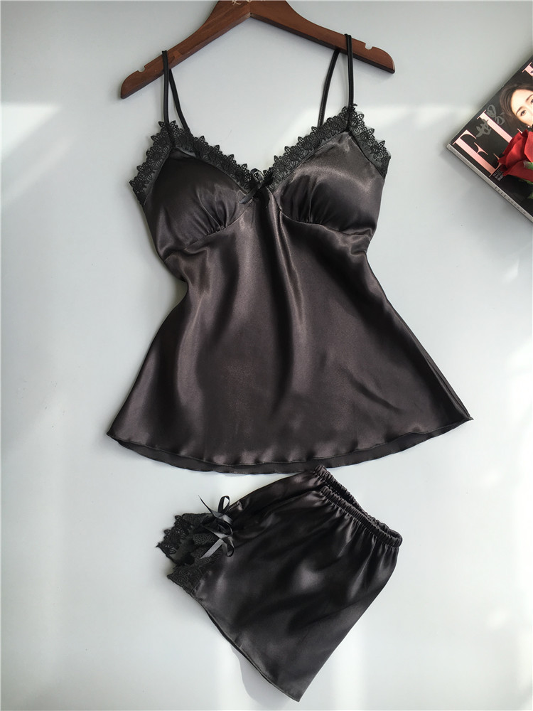 Атласна нічнушка з шортиками - Чорна XL (M8960-Black)