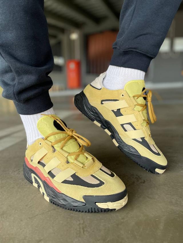 Чоловічі кросівки Adidas Niteball White чоловічі кросівки Adidas Niteball