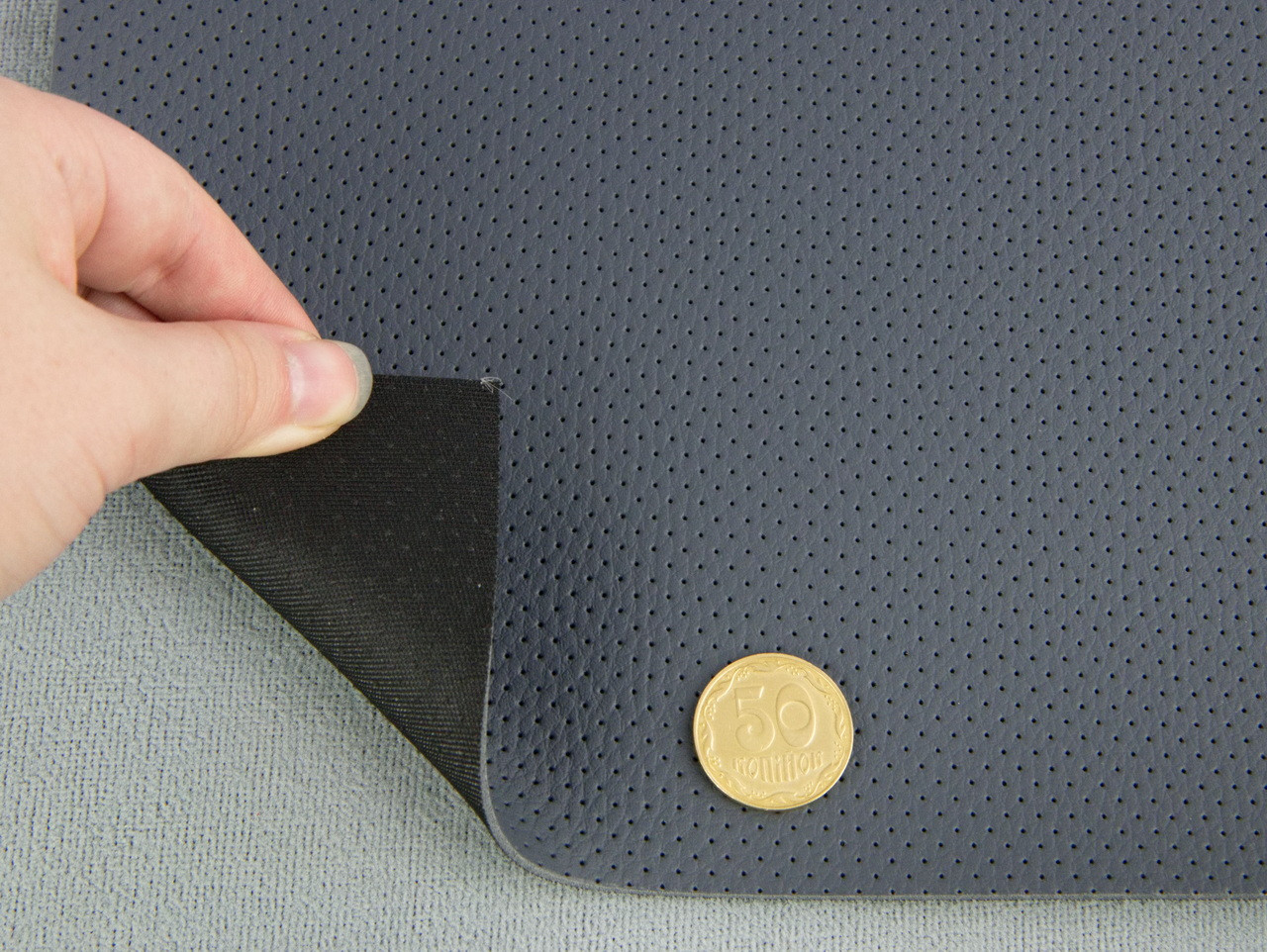 Відріз 0,15м, Термовініл темно-сірий матовий TK-4mn псевдо-перфорований для перетяжки керма, панелей на каучуковій основі, 140см, фото 1