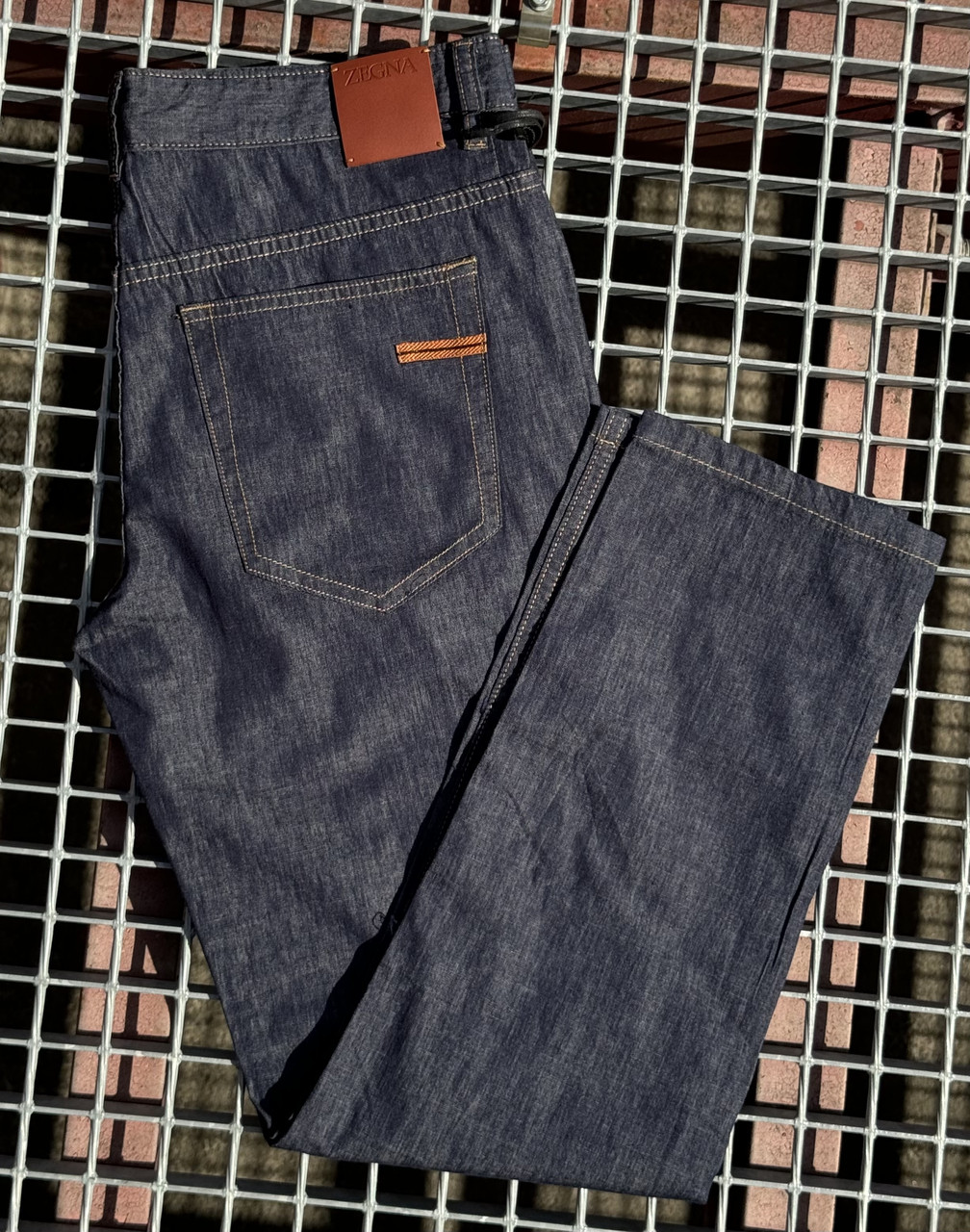 Чоловічі брендові джинсі