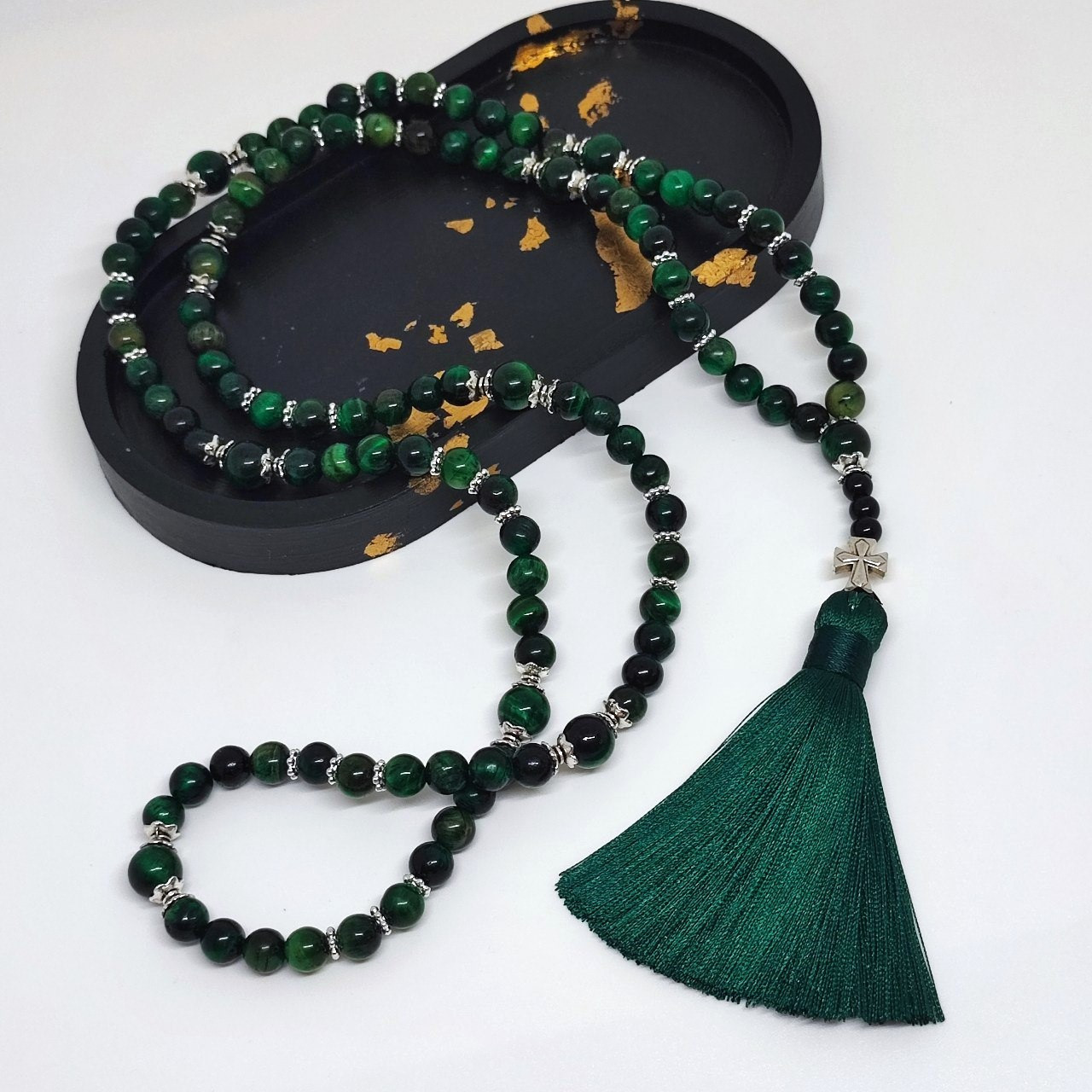 Чотки на 100 намистин з каміння соколине око (зелене) і чорний онікс глянцевий, фото 1