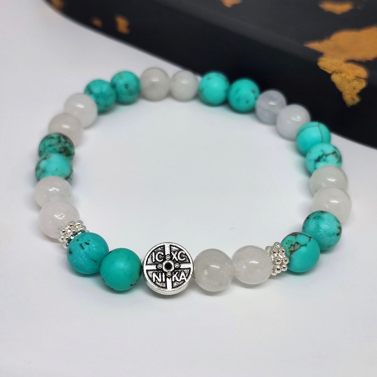 Браслет 8 мм бірюза, халцедон з вставкою Ніка, фото 1