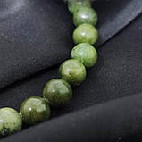 Браслет з нефриту на 24 намистини з вставкою Ніка, фото 2