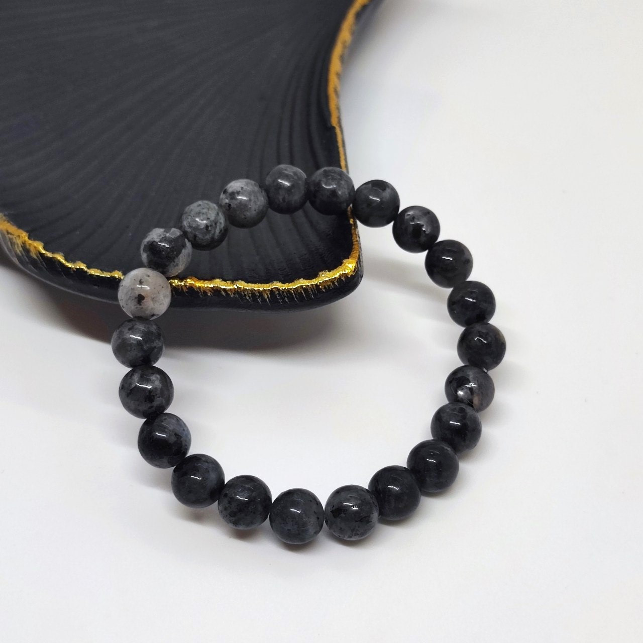 Браслет на 22 намистини з каміння 8 мм лабрадорит, фото 1