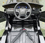 Дитячий електромобіль Джип Toyota  Land Cruiser  JJ2022 з пультом радіокерування для дітей 3-8 років чорний, фото 8