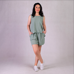 Стильний літній жіночий костюм-двійка, майка шорти
